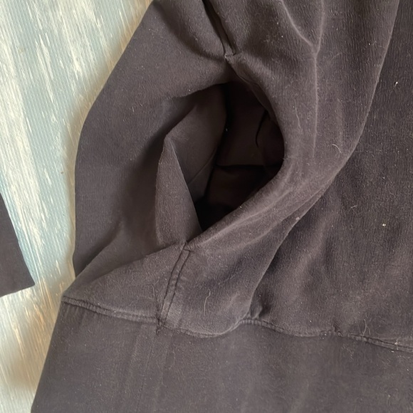 Lululemon - Picture 2 of 3